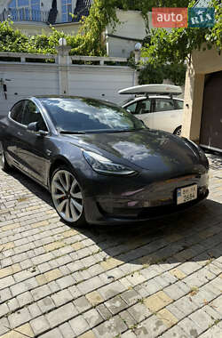 Седан Tesla Model 3 2018 в Одессе