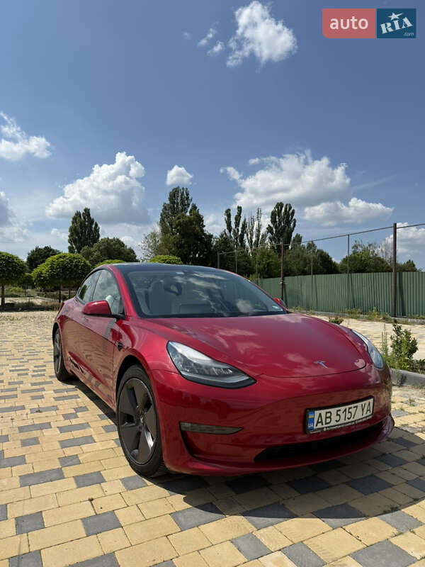 Tesla Model 3 2020