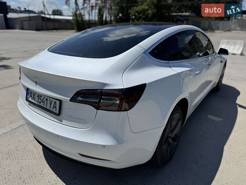 Седан Tesla Model 3 2020 в Харькове фото 4 Седан Tesla Model 3 2020 в Харькове