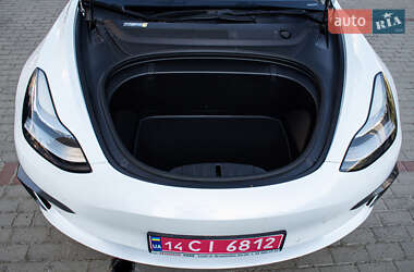 Седан Tesla Model 3 2018 в 