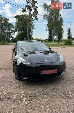 Седан Tesla Model 3 2020 в Рівному