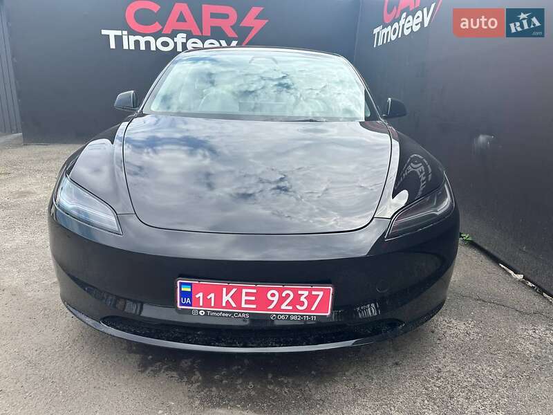Седан Tesla Model 3 2025 в Киеве фото 2 Седан Tesla Model 3 2025 в Киеве