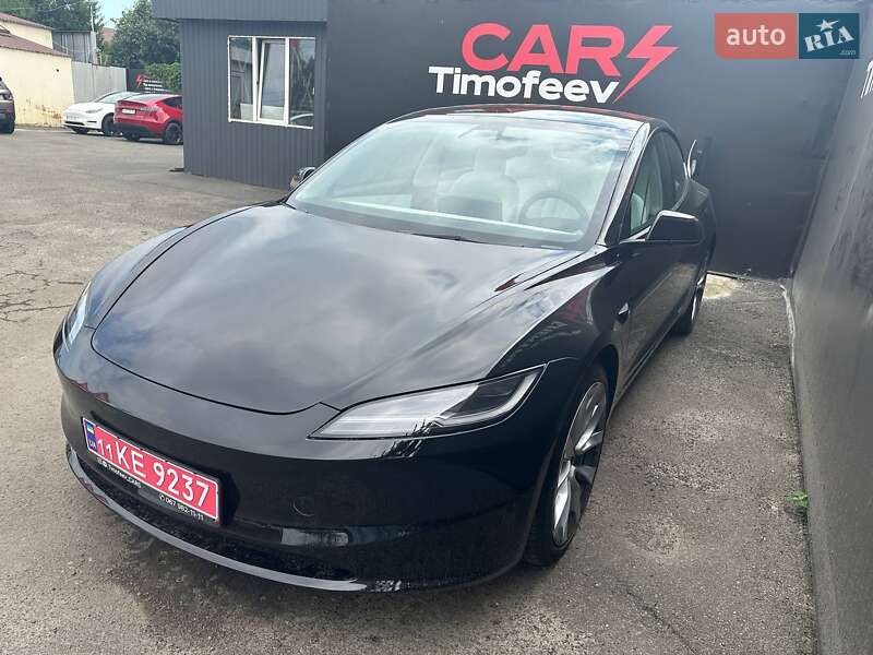 Седан Tesla Model 3 2025 в Киеве фото 8 Седан Tesla Model 3 2025 в Киеве