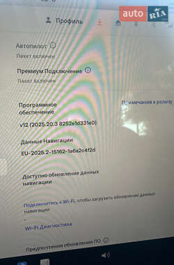 Седан Tesla Model 3 2022 в 
