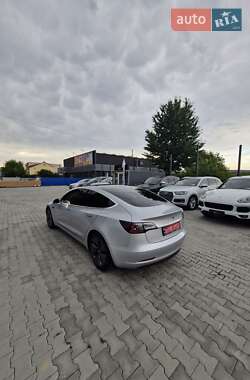 Седан Tesla Model 3 2018 в 