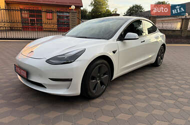 Седан Tesla Model 3 2023 в Лубнах