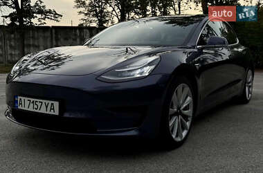 Седан Tesla Model 3 2019 в 