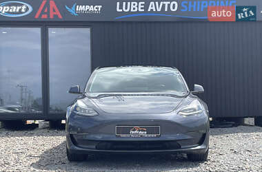 Седан Tesla Model 3 2020 в 