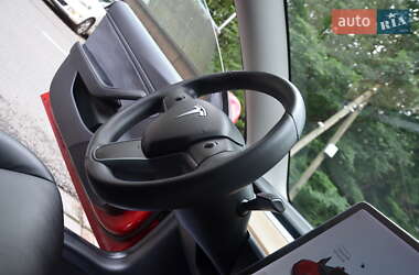 Седан Tesla Model 3 2020 в 