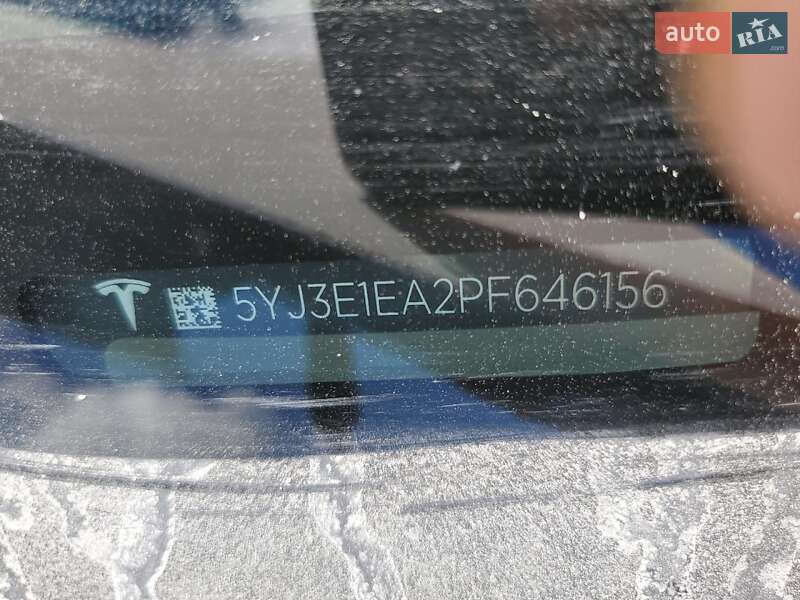 Внедорожник / Кроссовер Tesla Model 3 2022 в Луцке
