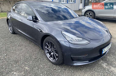 Седан Tesla Model 3 2018 в Києві
