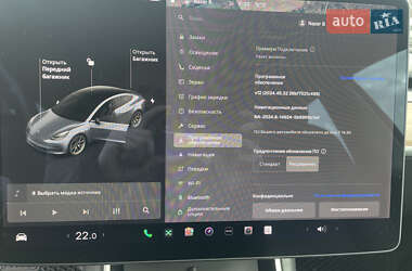 Седан Tesla Model 3 2018 в 