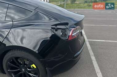 Седан Tesla Model 3 2019 в 