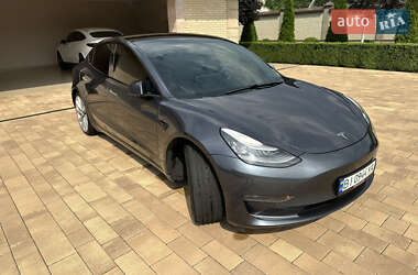 Седан Tesla Model 3 2019 в 