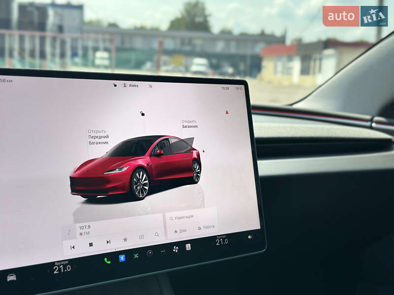Седан Tesla Model 3 2024 в Харькове