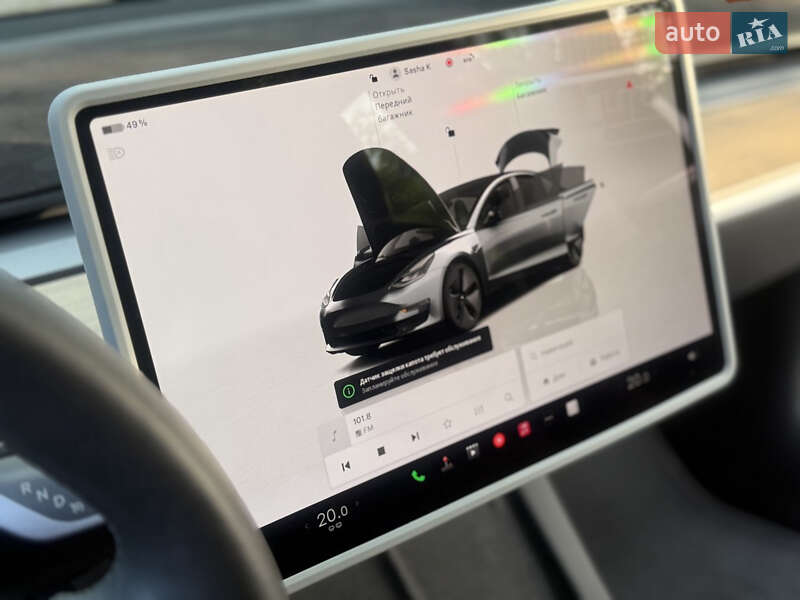 Седан Tesla Model 3 2023 в Запорожье