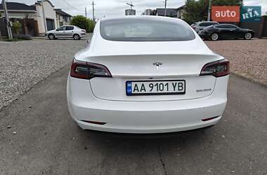 Седан Tesla Model 3 2019 в Броварах
