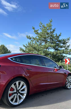 Седан Tesla Model 3 2018 в Києві