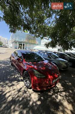 Седан Tesla Model 3 2019 в Одессе