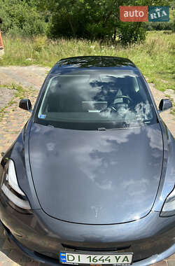 Седан Tesla Model 3 2019 в 
