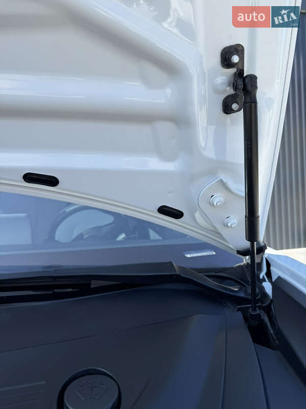 Седан Tesla Model 3 2020 в Белой Церкви