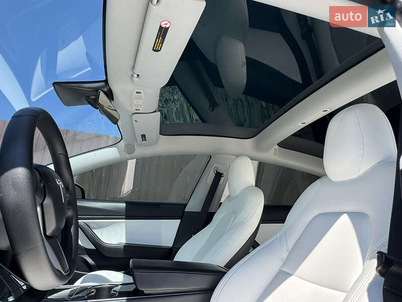 Седан Tesla Model 3 2020 в Белой Церкви
