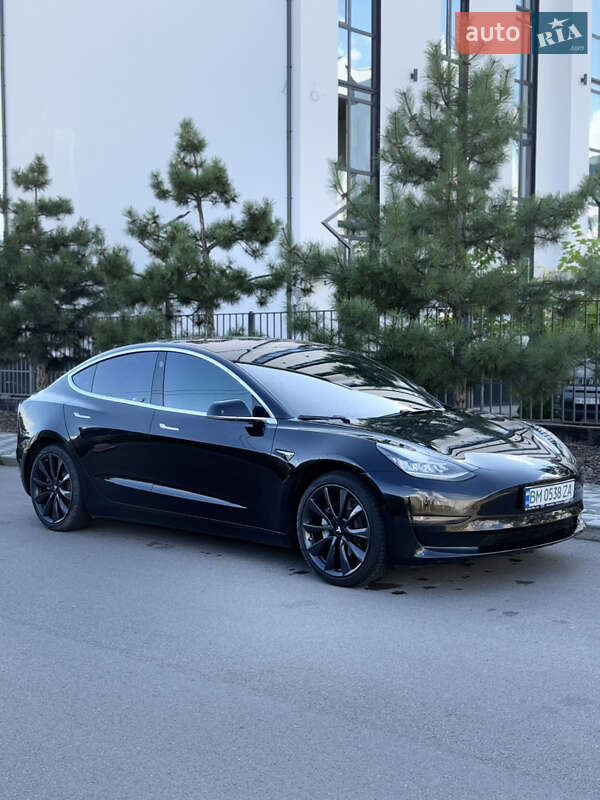 Tesla Model 3 2018