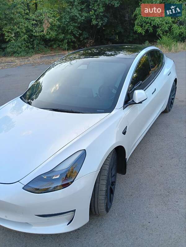 Седан Tesla Model 3 2022 в Кривому Розі фото 15 Седан Tesla Model 3 2022 в Кривому Розі