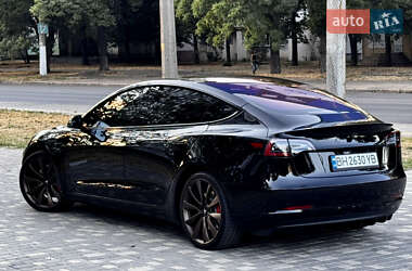 Седан Tesla Model 3 2018 в 