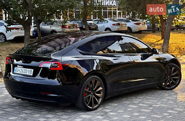 Седан Tesla Model 3 2018 в 