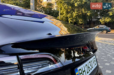 Седан Tesla Model 3 2018 в 