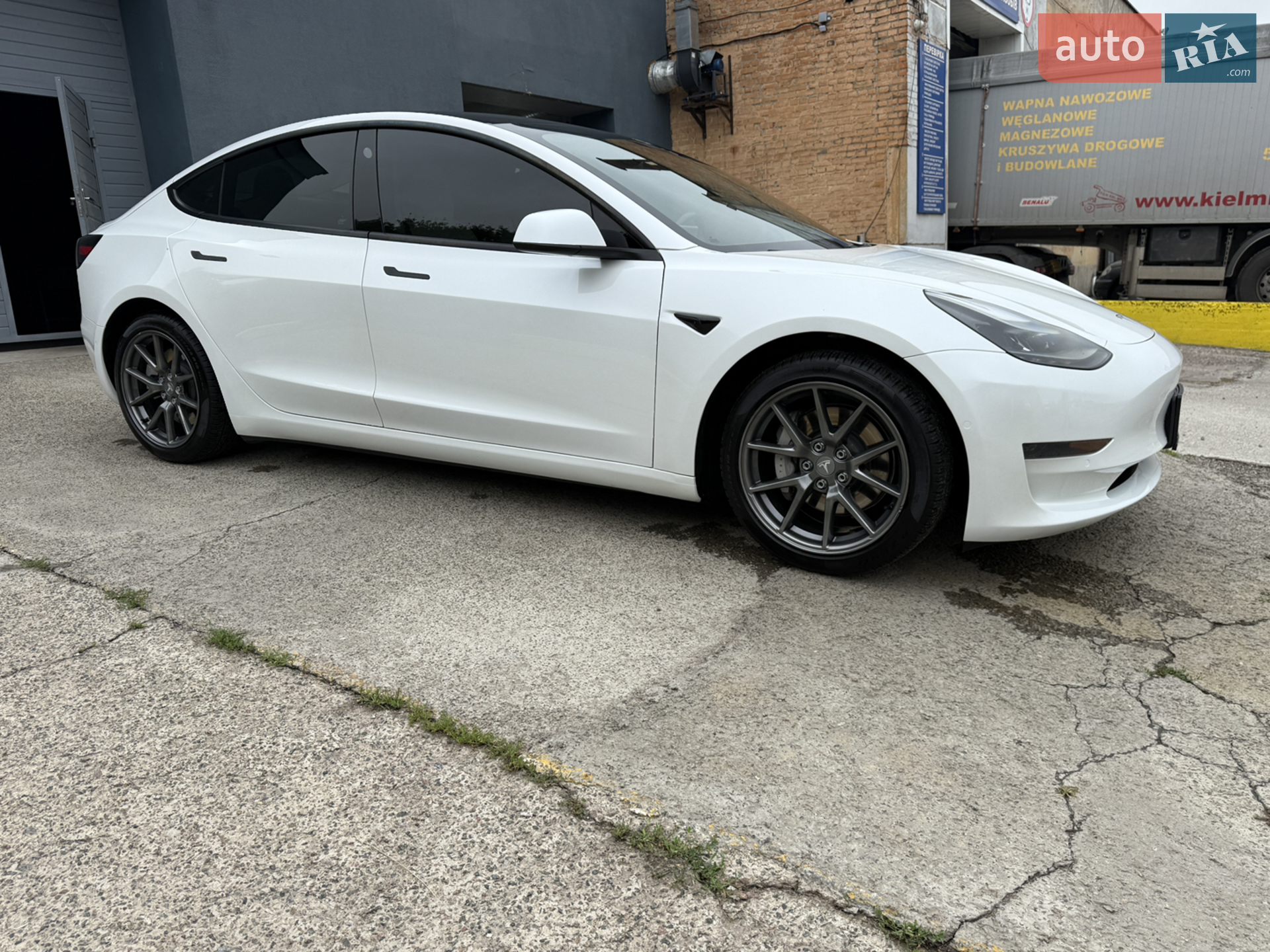 2021 Tesla Model 3 - мініатюра 39