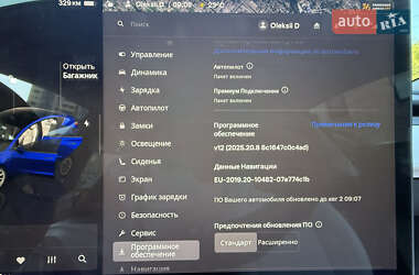 Седан Tesla Model 3 2022 в 