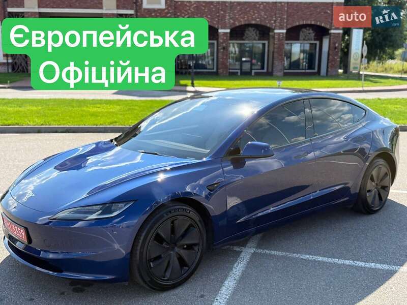 Tesla Model 3 2024