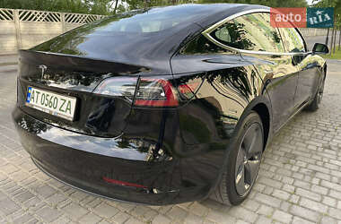 Седан Tesla Model 3 2019 в 