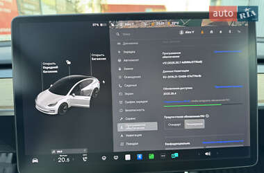 Седан Tesla Model 3 2018 в 