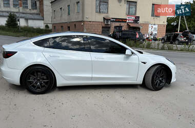 Седан Tesla Model 3 2018 в 