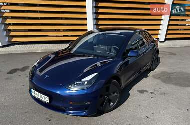 Седан Tesla Model 3 2023 в Борисполе
