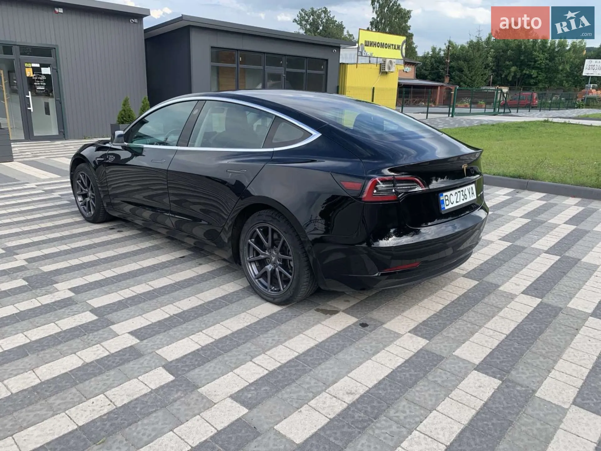 2018 Tesla Model 3 - мініатюра 3
