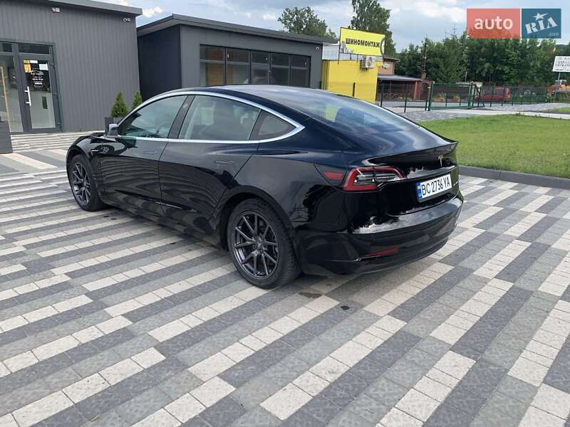 Седан Tesla Model 3 2018 в Львове фото 3 Седан Tesla Model 3 2018 в Львове