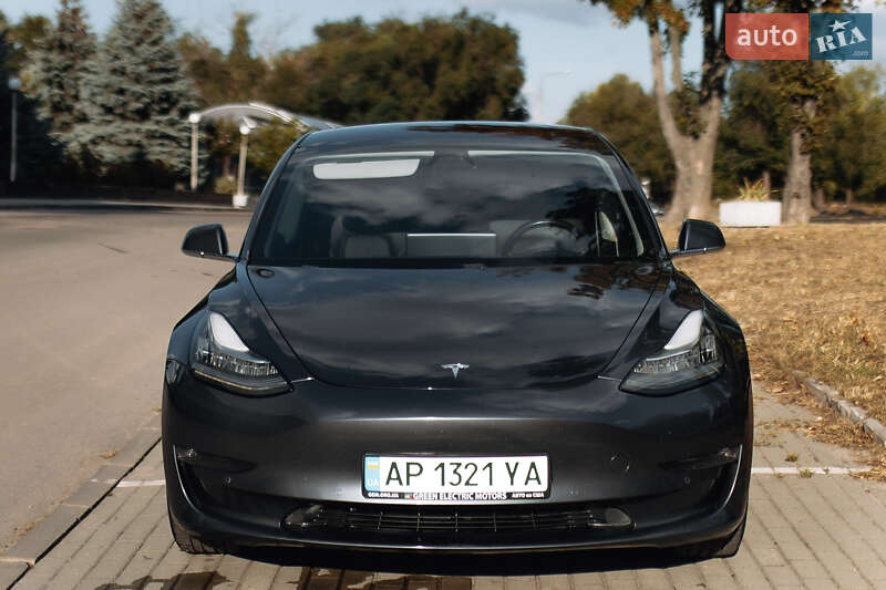 Седан Tesla Model 3 2018 в Запорожье