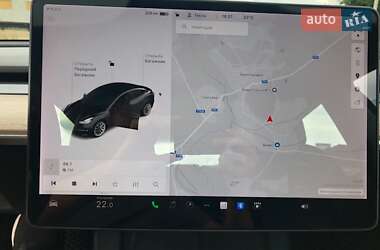 Седан Tesla Model 3 2020 в 