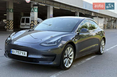 Седан Tesla Model 3 2019 в 
