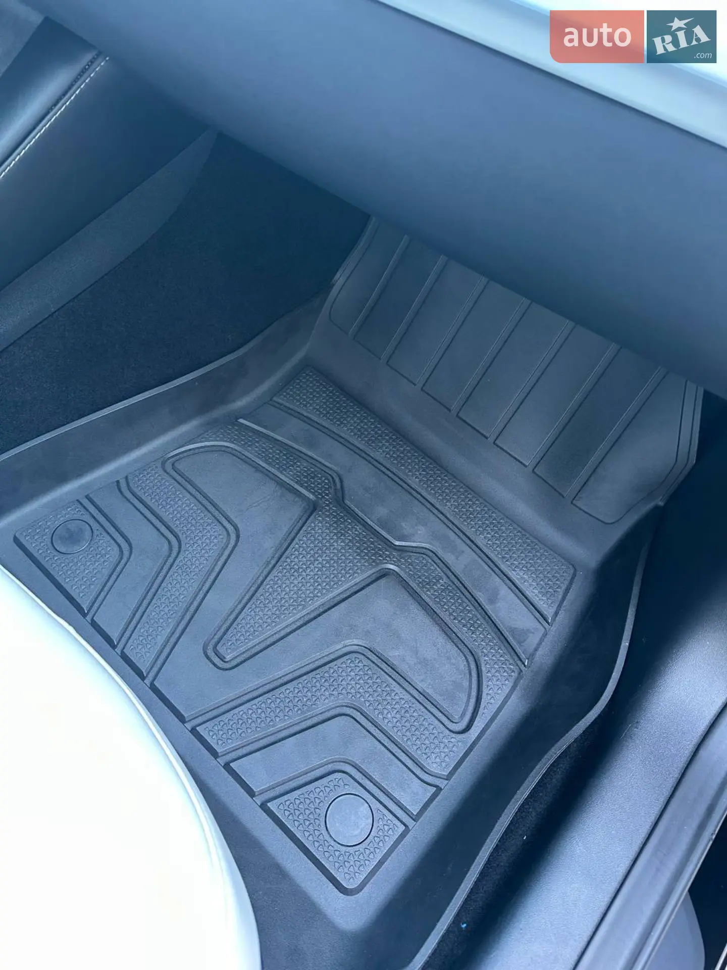 2023 Tesla Model 3 - мініатюра 43