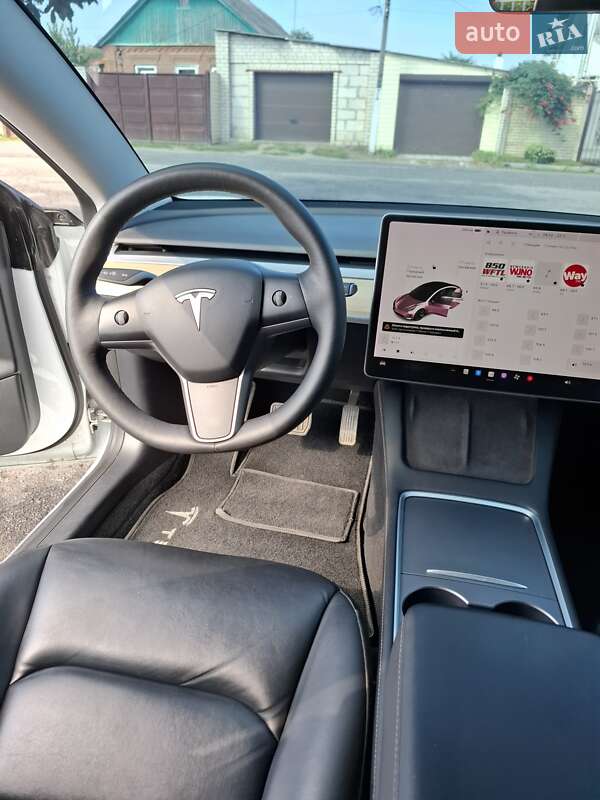 Седан Tesla Model 3 2021 в Харькове
