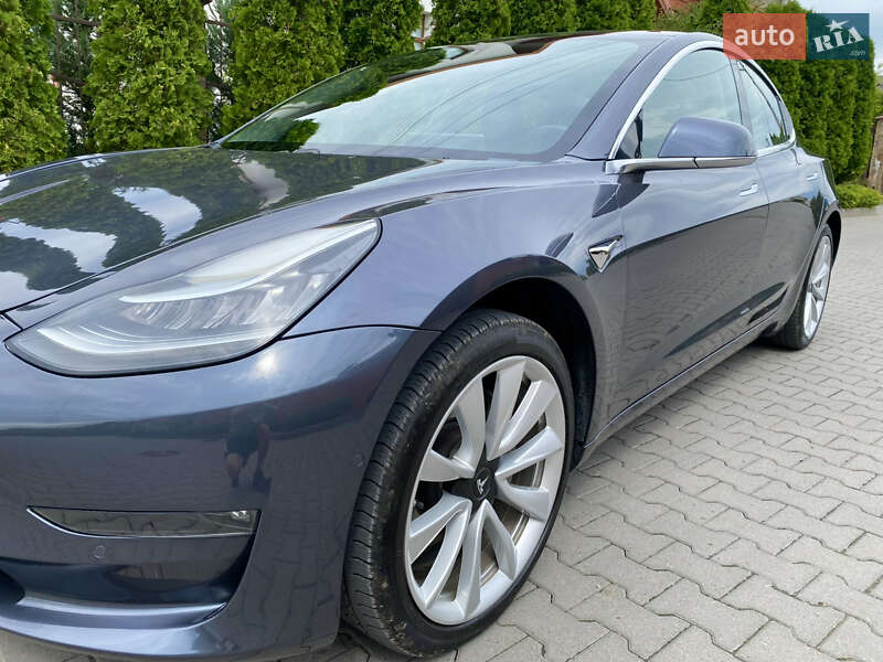 Седан Tesla Model 3 2018 в Хмельницькому