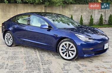Седан Tesla Model 3 2019 в Костополе