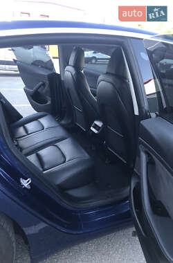 Седан Tesla Model 3 2018 в 