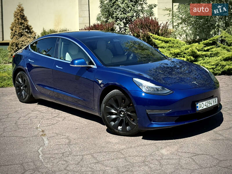 Седан Tesla Model 3 2019 в Днепре