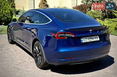 Седан Tesla Model 3 2019 в 